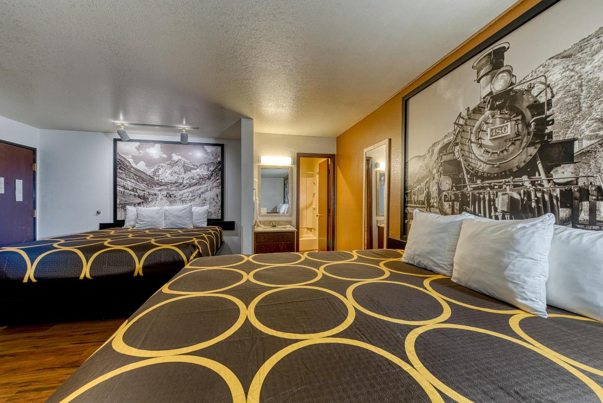 Super 8 By Wyndham Alamosa Motel Rom bilde